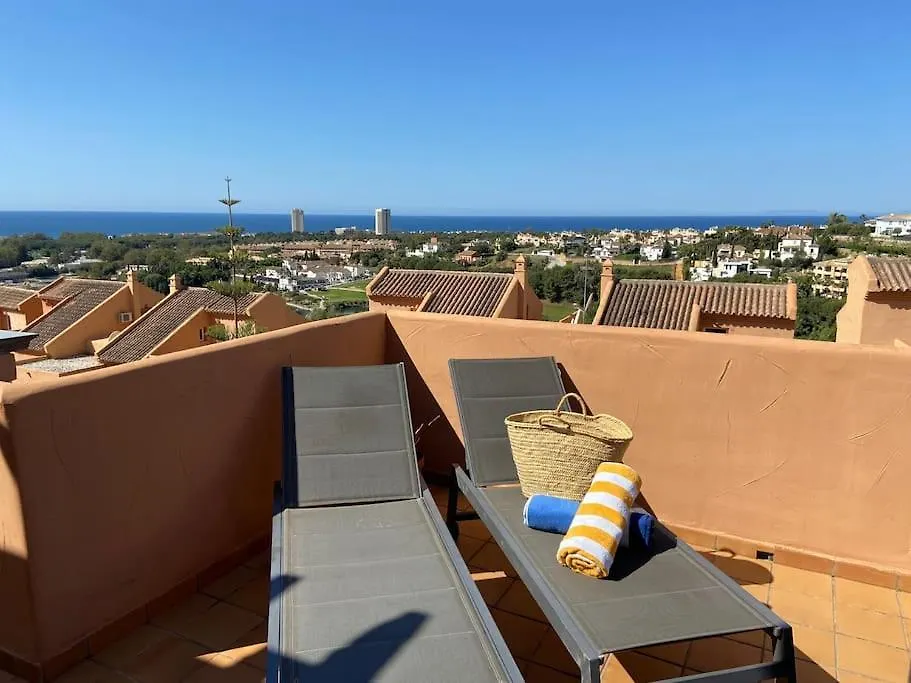 アパート Casa Iberico An Idyllic Penthouse In Marbellaアパートメント スペイン