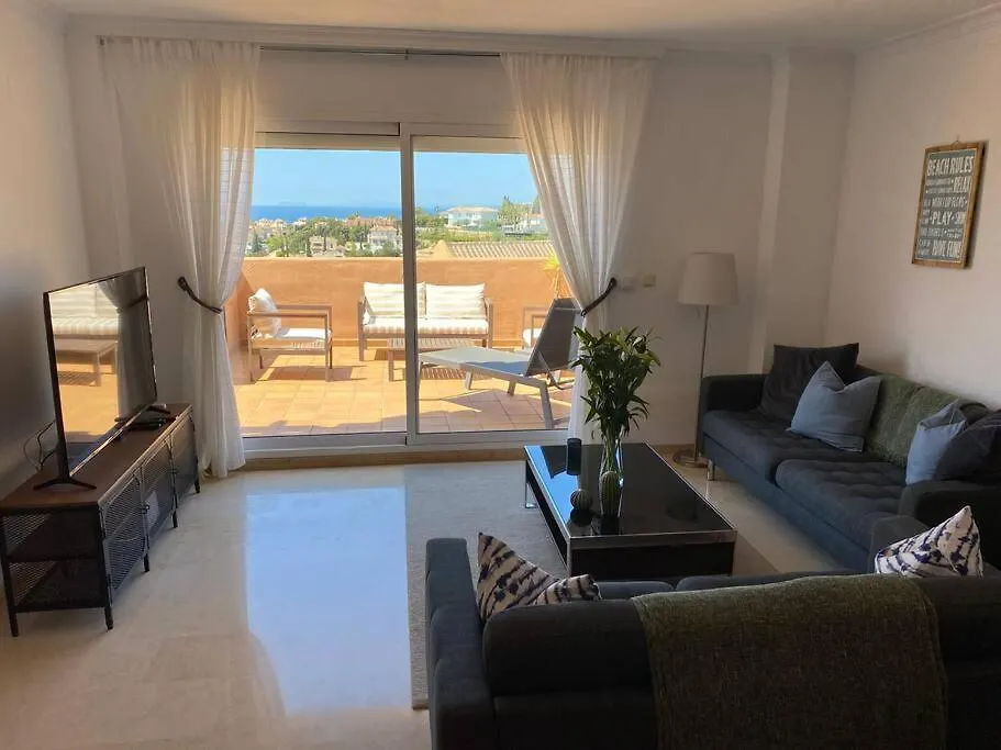 Casa Iberico An Idyllic Penthouse In Marbellaアパートメント